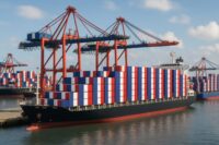 Francia generó en enero su menor déficit comercial desde julio de 2009